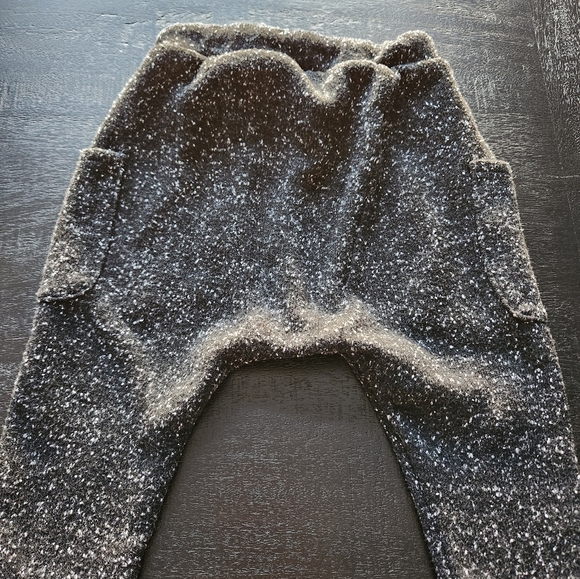 Zara knit pants size 12-18M - Picture 3 of 7